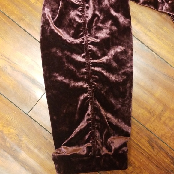 Lori Goldstein velvet pants. - Picture 6 of 6